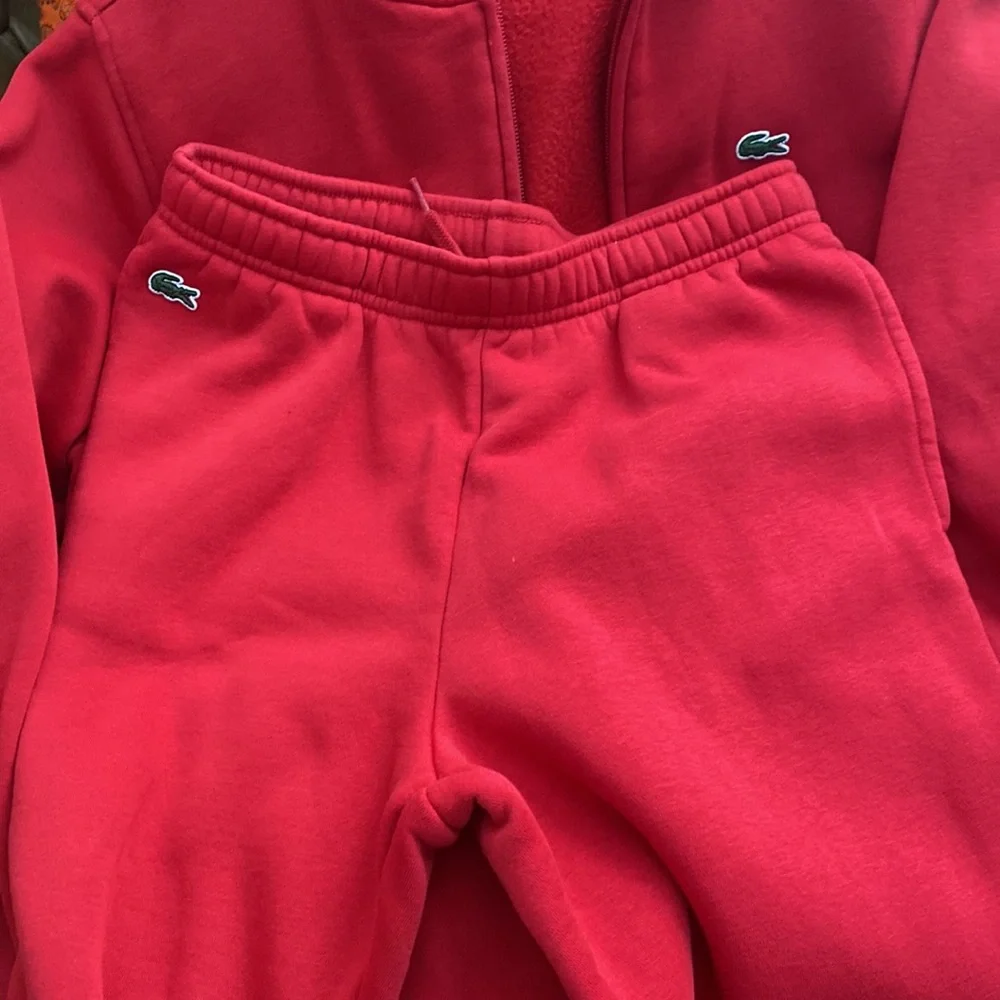 Lacoste - Picture 3 of 15